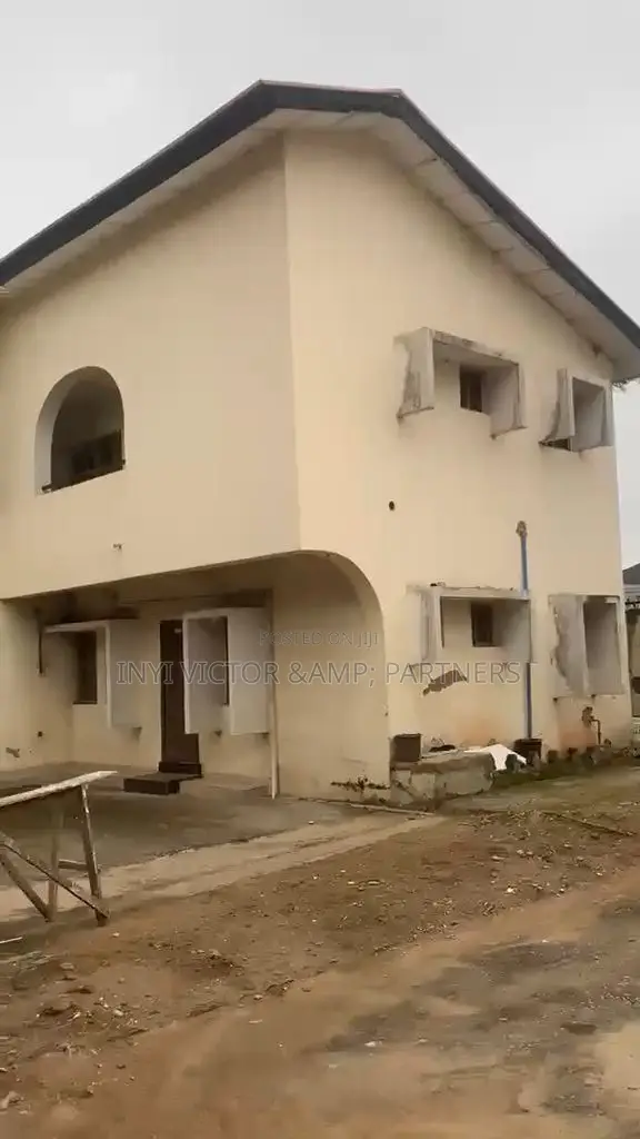 5bdrm Block of Flats in Maitama for sale in Maitama