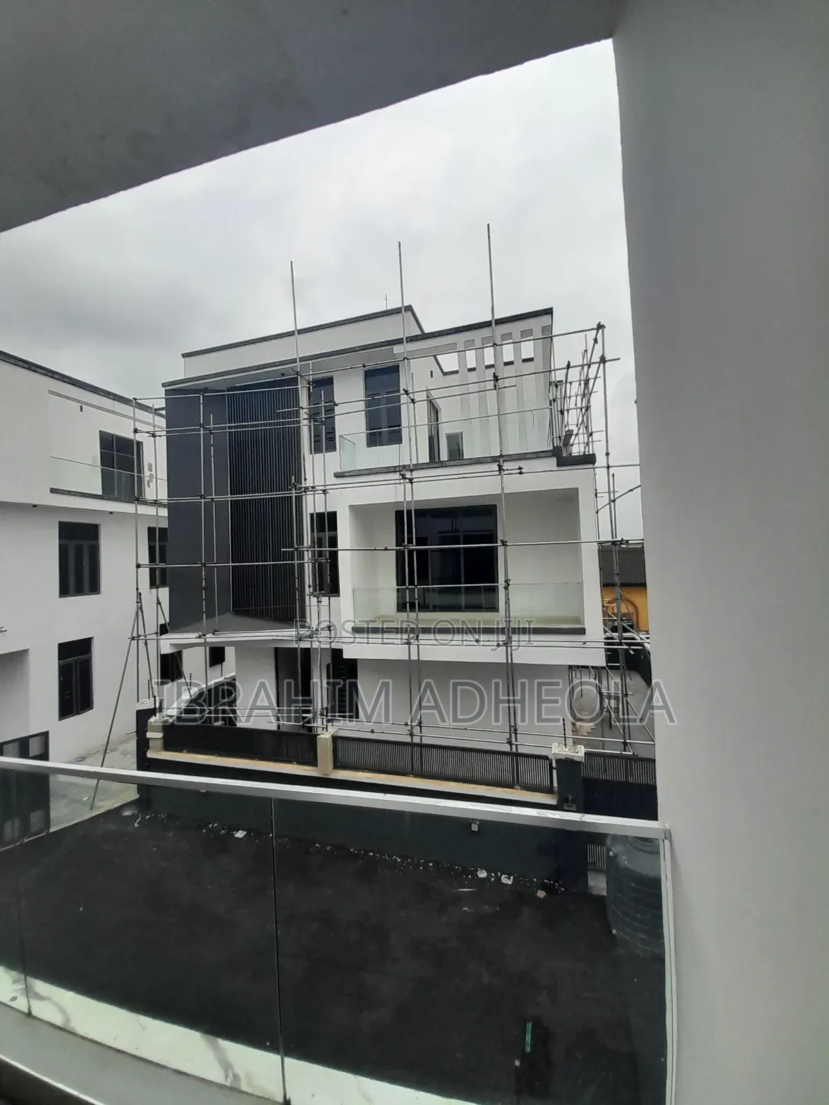5bdrm Duplex in Omole Phase2 for sale in Omole Phase 2
