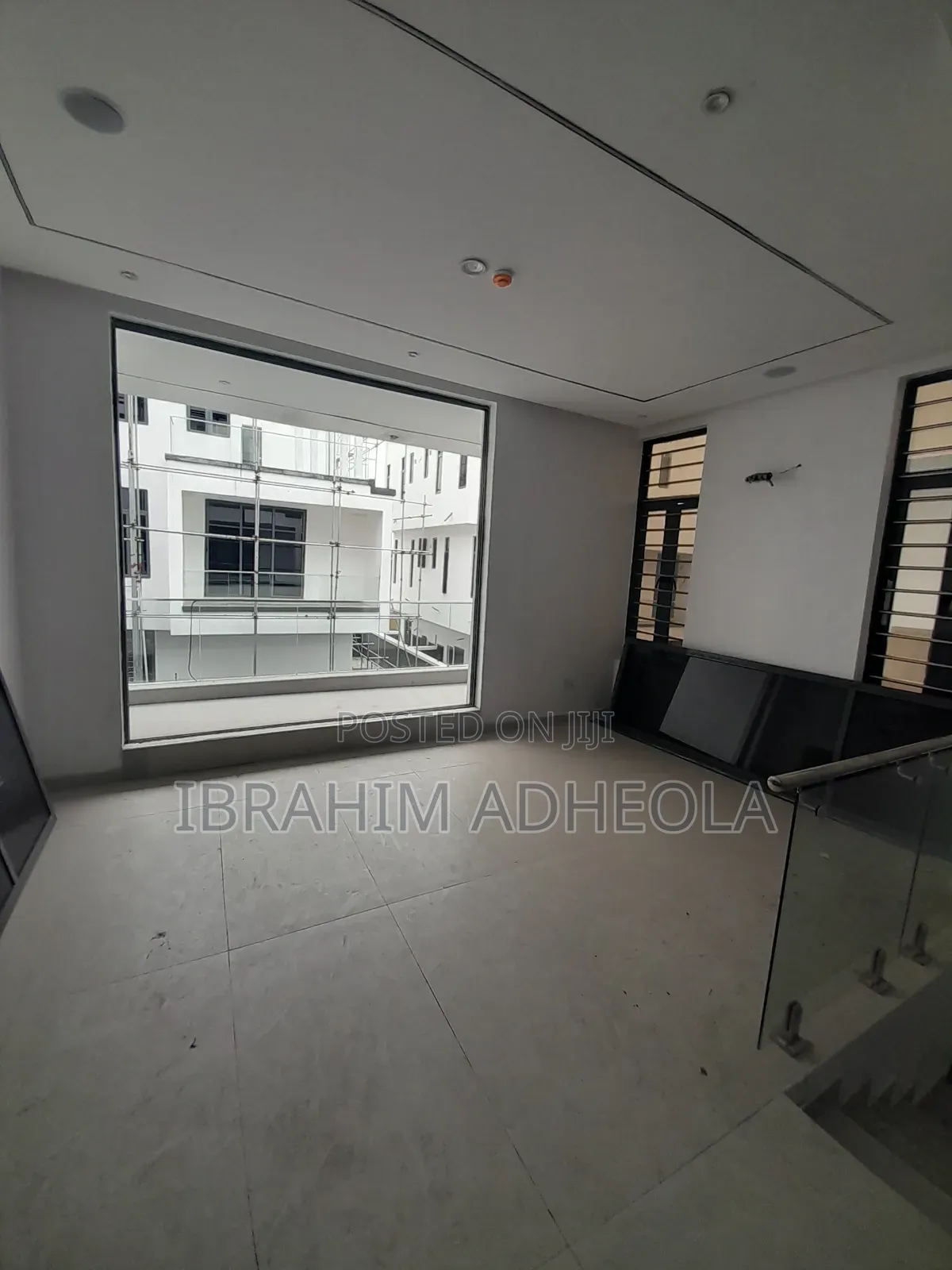 5bdrm Duplex in Omole Phase2 for sale in Omole Phase 2