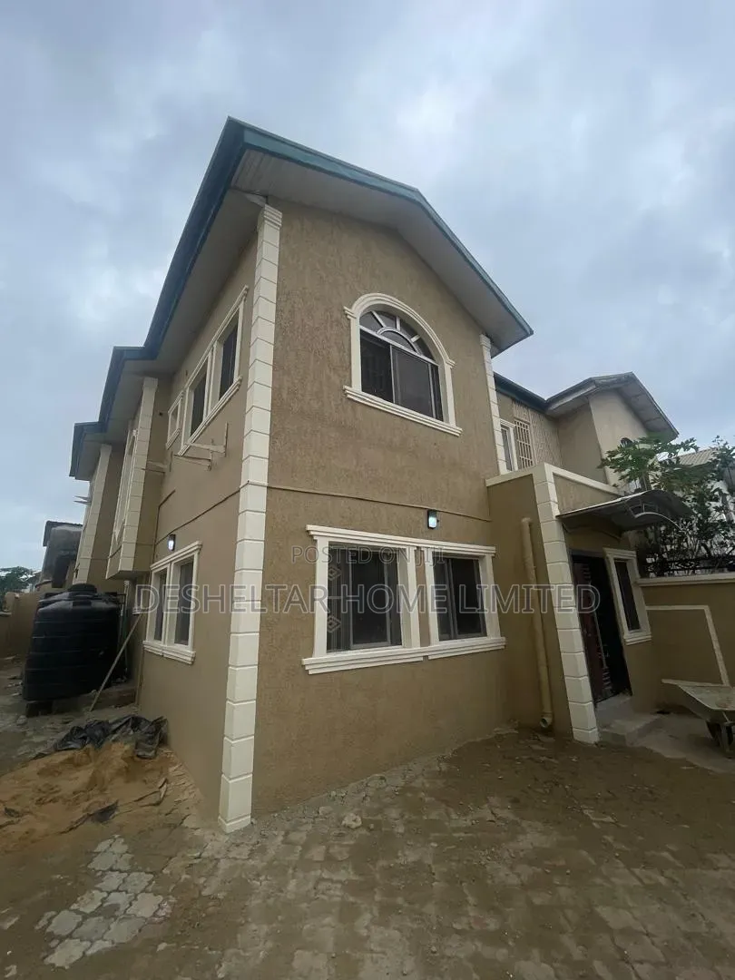 4bdrm Duplex in Oba Oyekan Estate, Lekki Phase 1 for rent in Lekki Phase 1