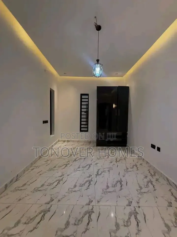 4bdrm Duplex in Gra for sale in GRA Phase 2 / Port-Harcourt