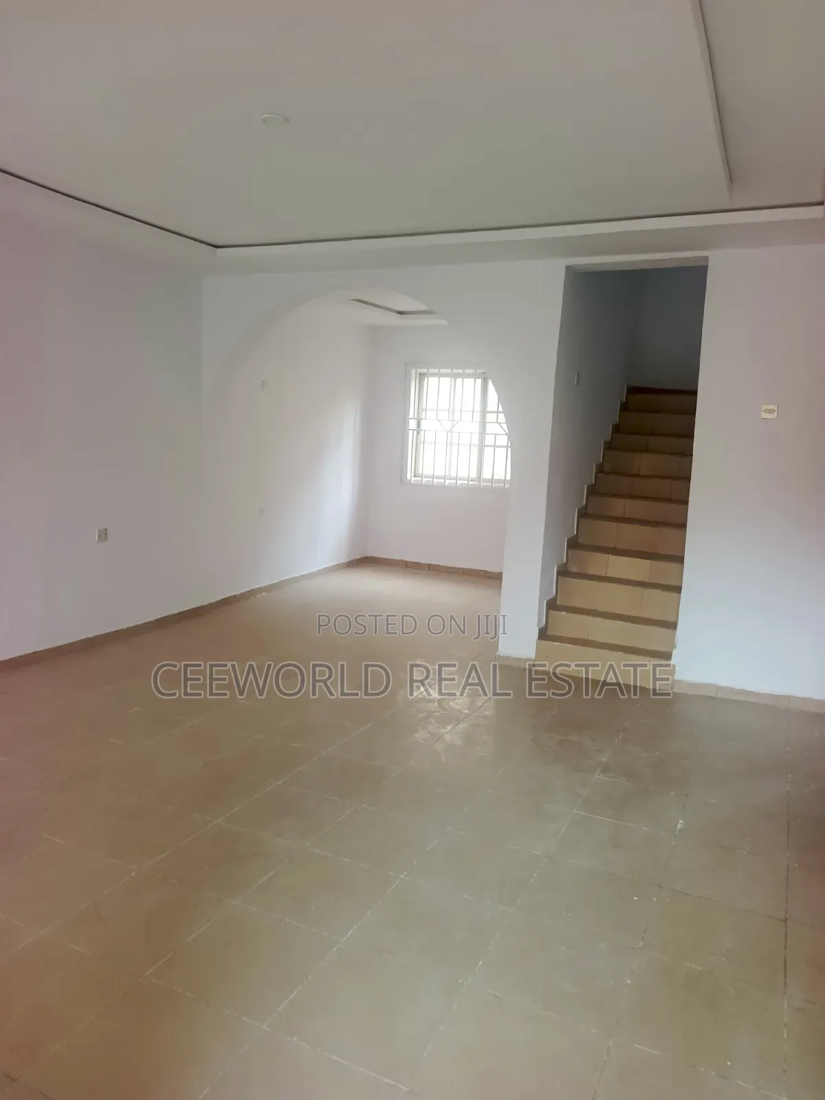 4bdrm Duplex in Oluyole Main Estate for rent in Oluyole Estate