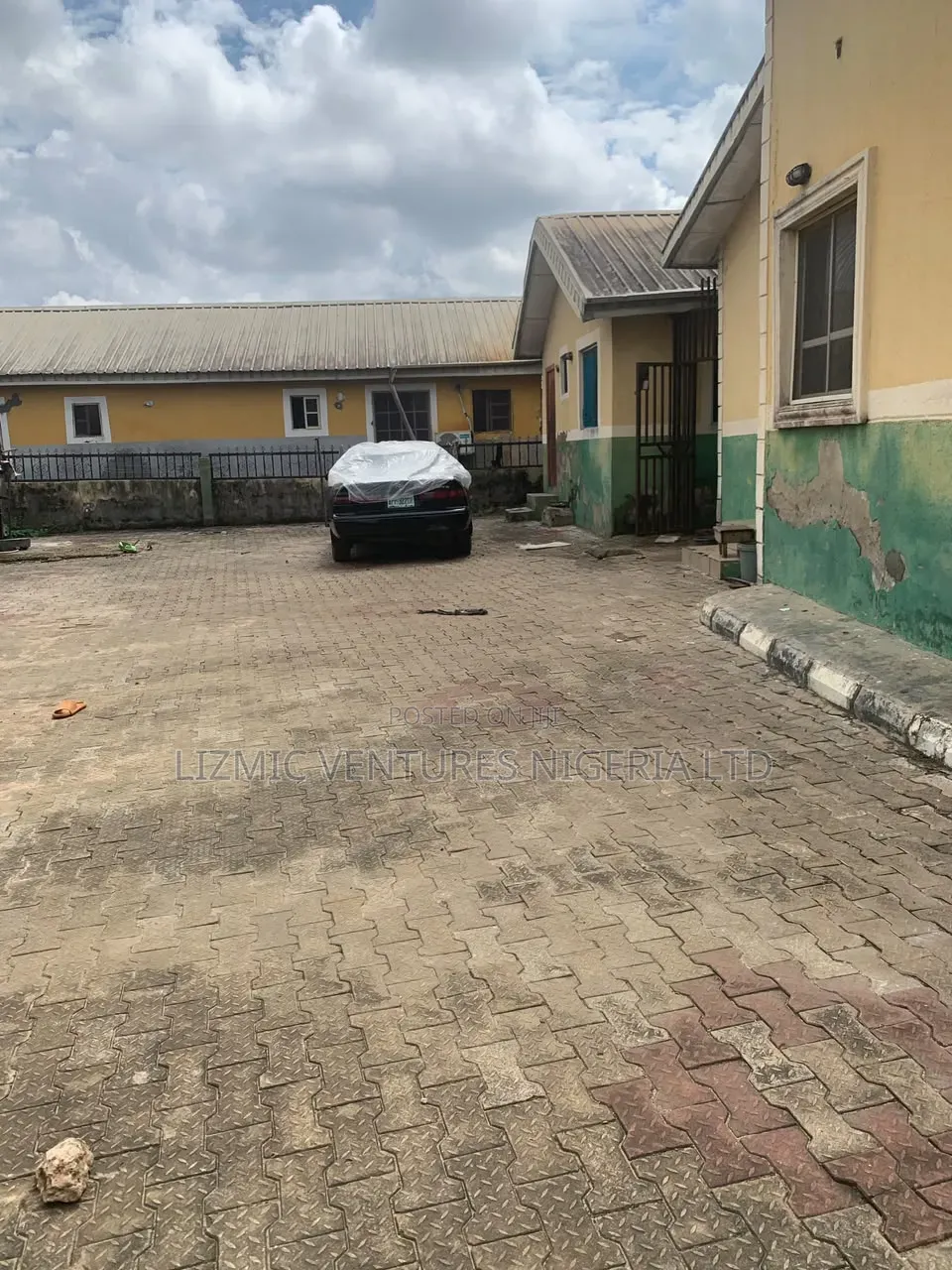 3bdrm Bungalow in Diamond, Igando / Ikotun/Igando for sale in Igando / Ikotun/Igando