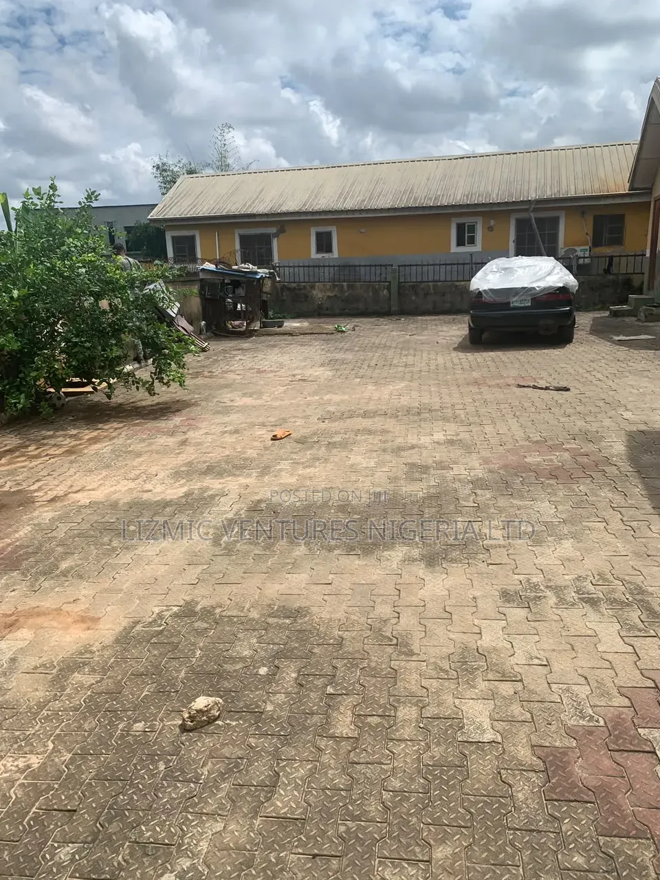 3bdrm Bungalow in Diamond, Igando / Ikotun/Igando for sale in Igando / Ikotun/Igando