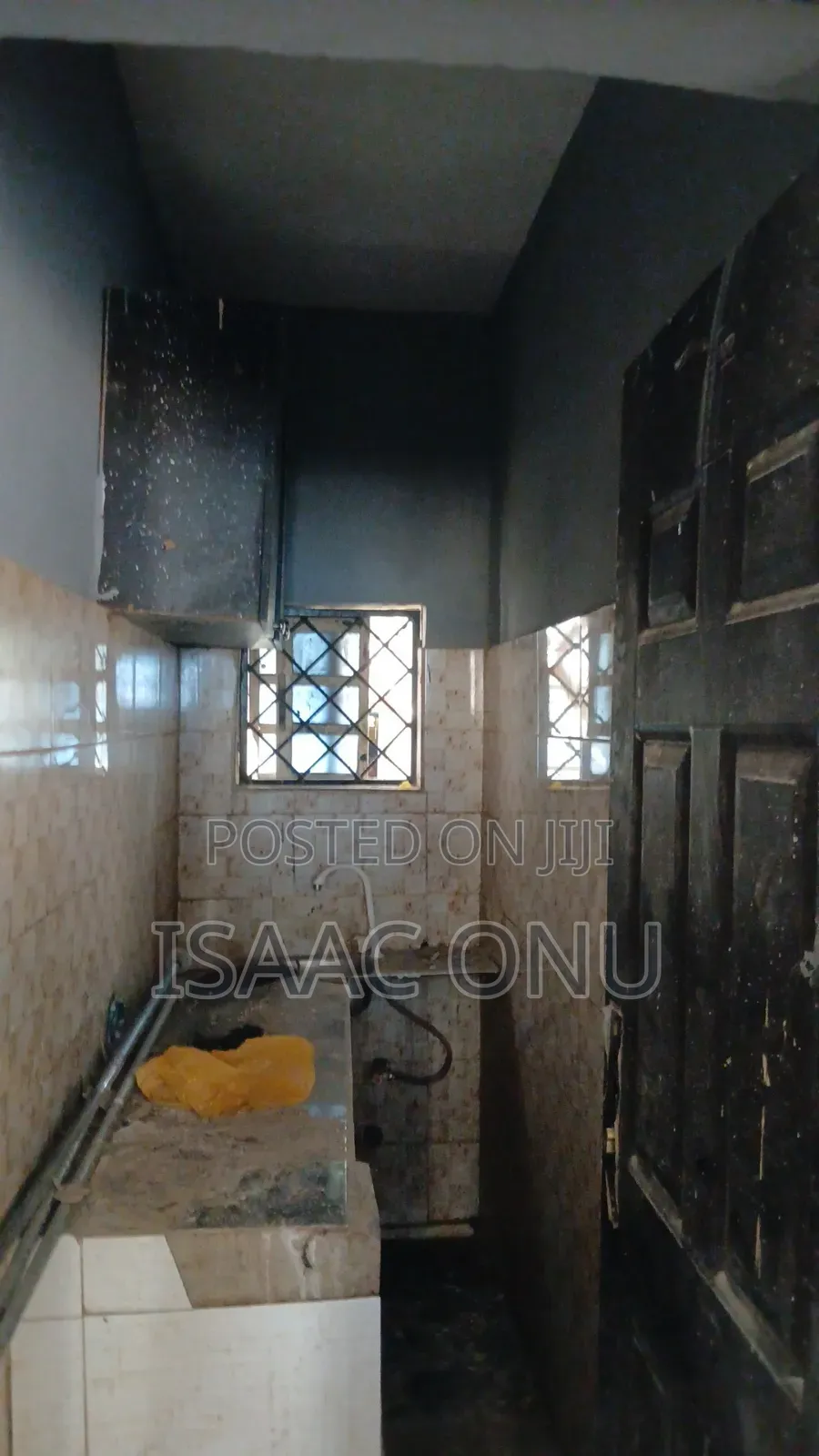 3bdrm Duplex in Apo Mechanic Estate for rent in Apo Resettlement