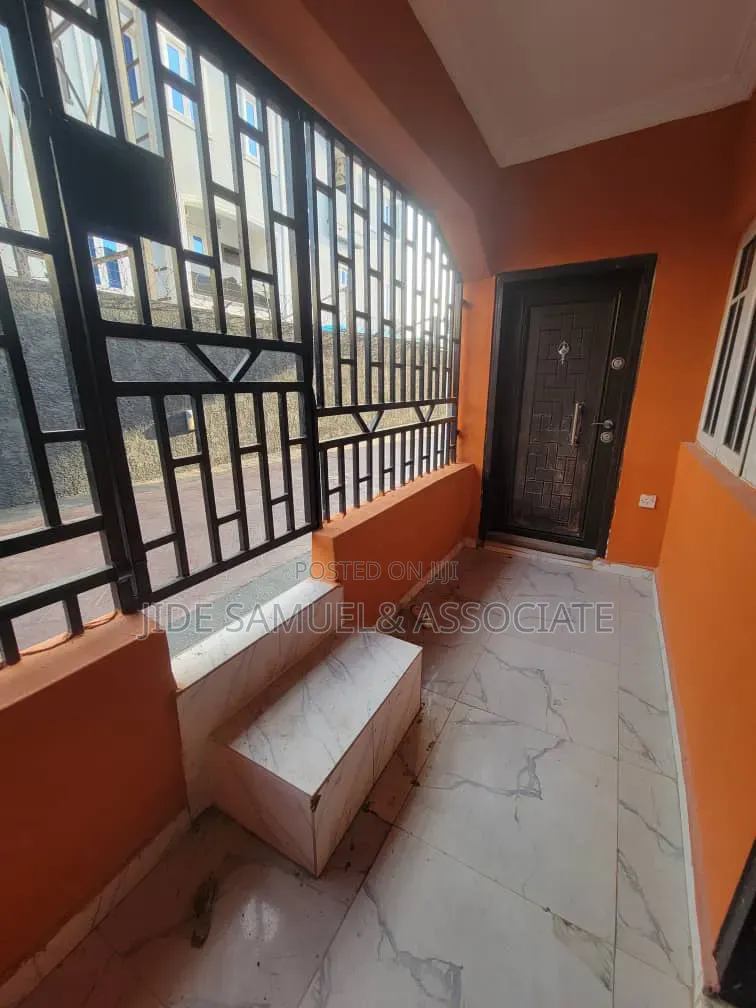 Furnished 3bdrm Block of Flats in Ayobo for rent in Ayobo