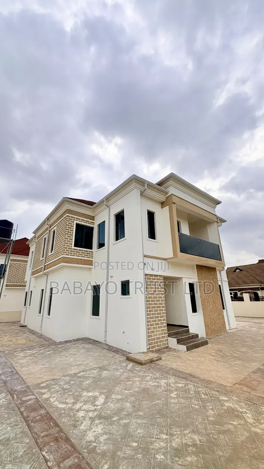 4bdrm Duplex in Akobo for sale in Akobo