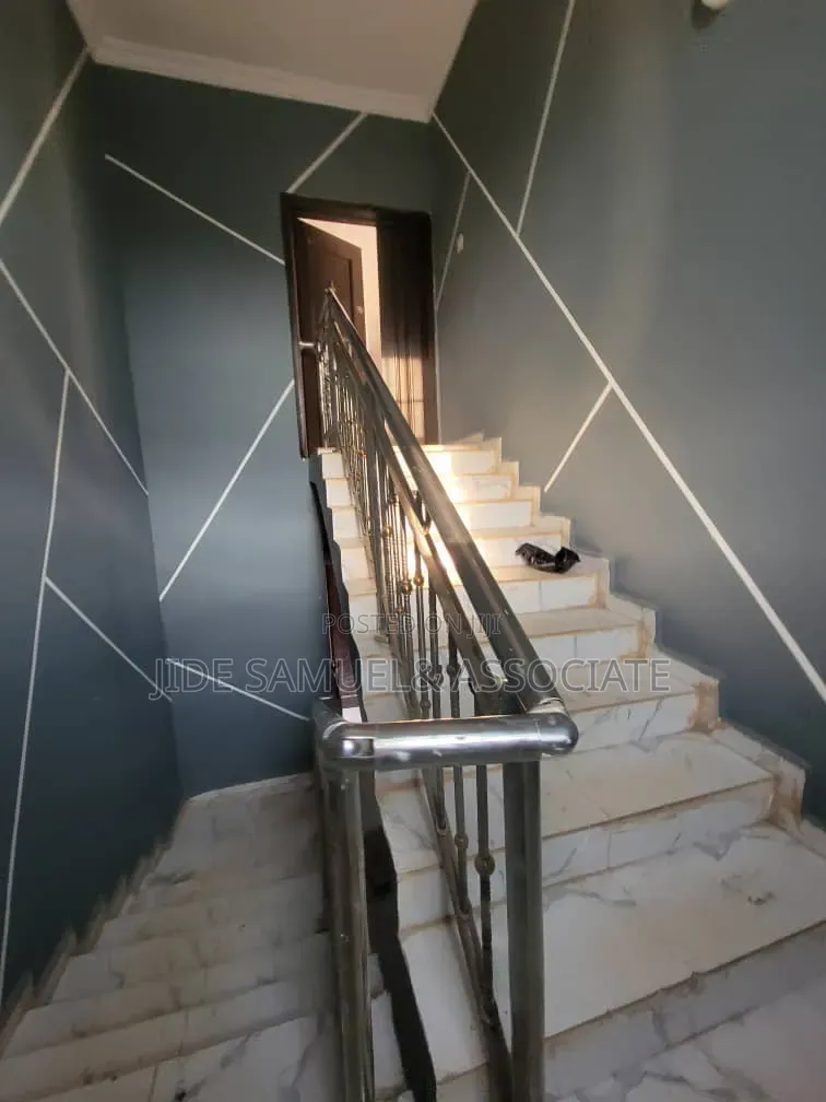Furnished 4bdrm Block of Flats in Ayobo for rent in Ayobo