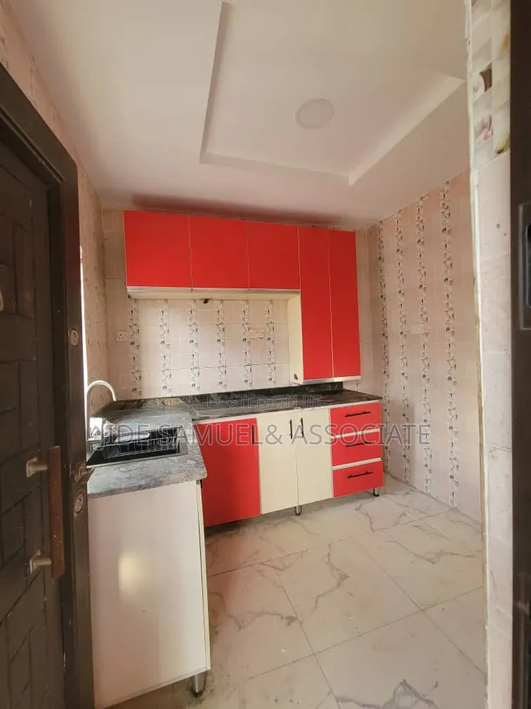 Furnished 4bdrm Block of Flats in Ayobo for rent in Ayobo
