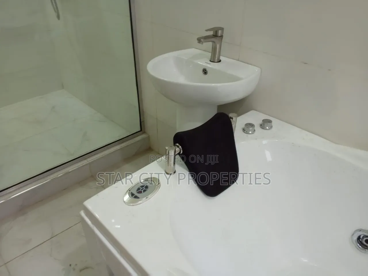 5bdrm House in Ogudu Gra for rent in Ogudu GRA