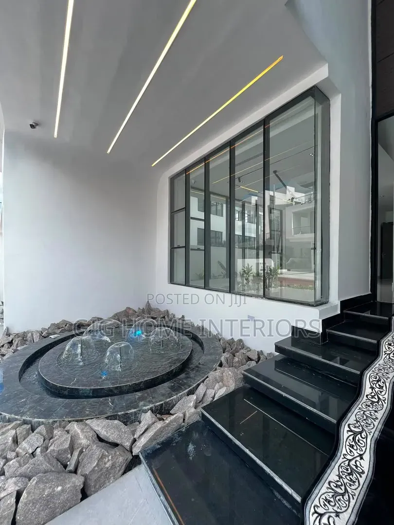 5bdrm Duplex in Osapa London for sale in Osapa london