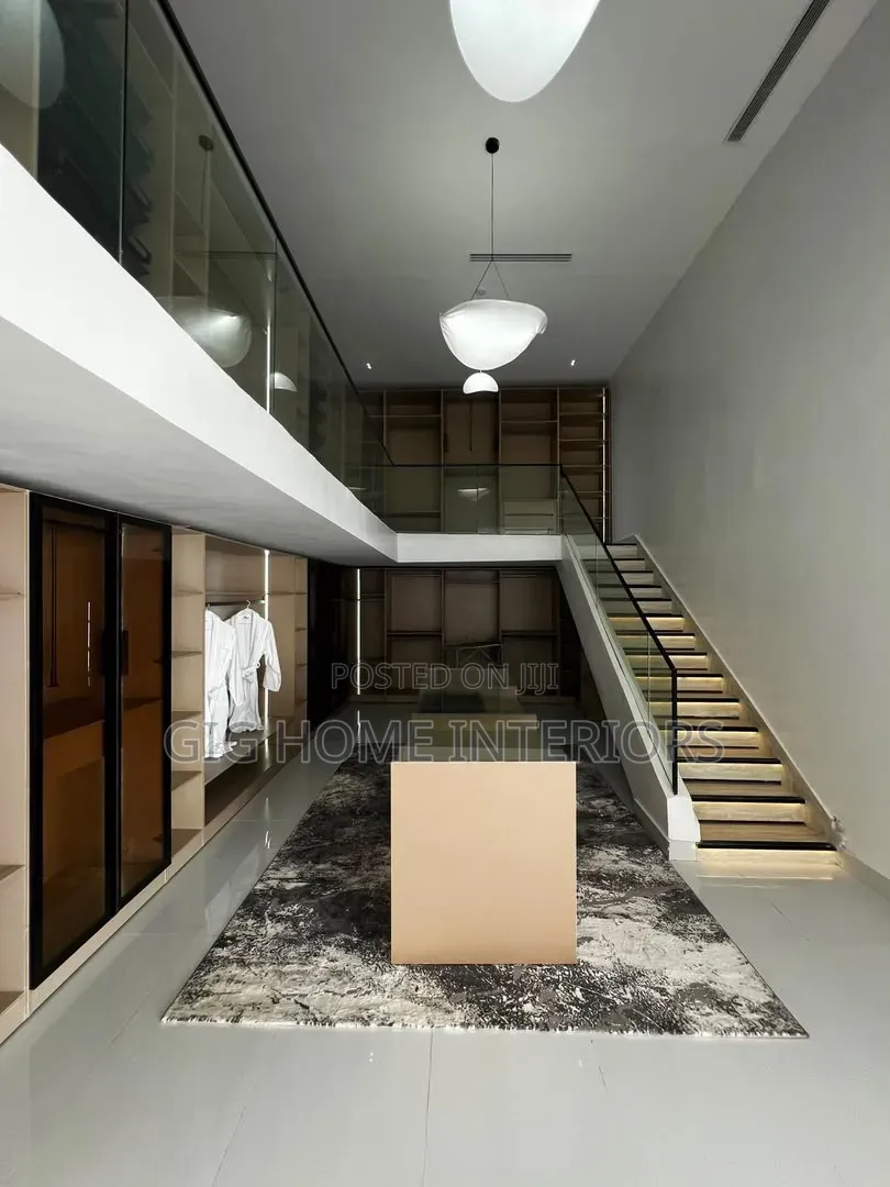 5bdrm Duplex in Osapa London for sale in Osapa london