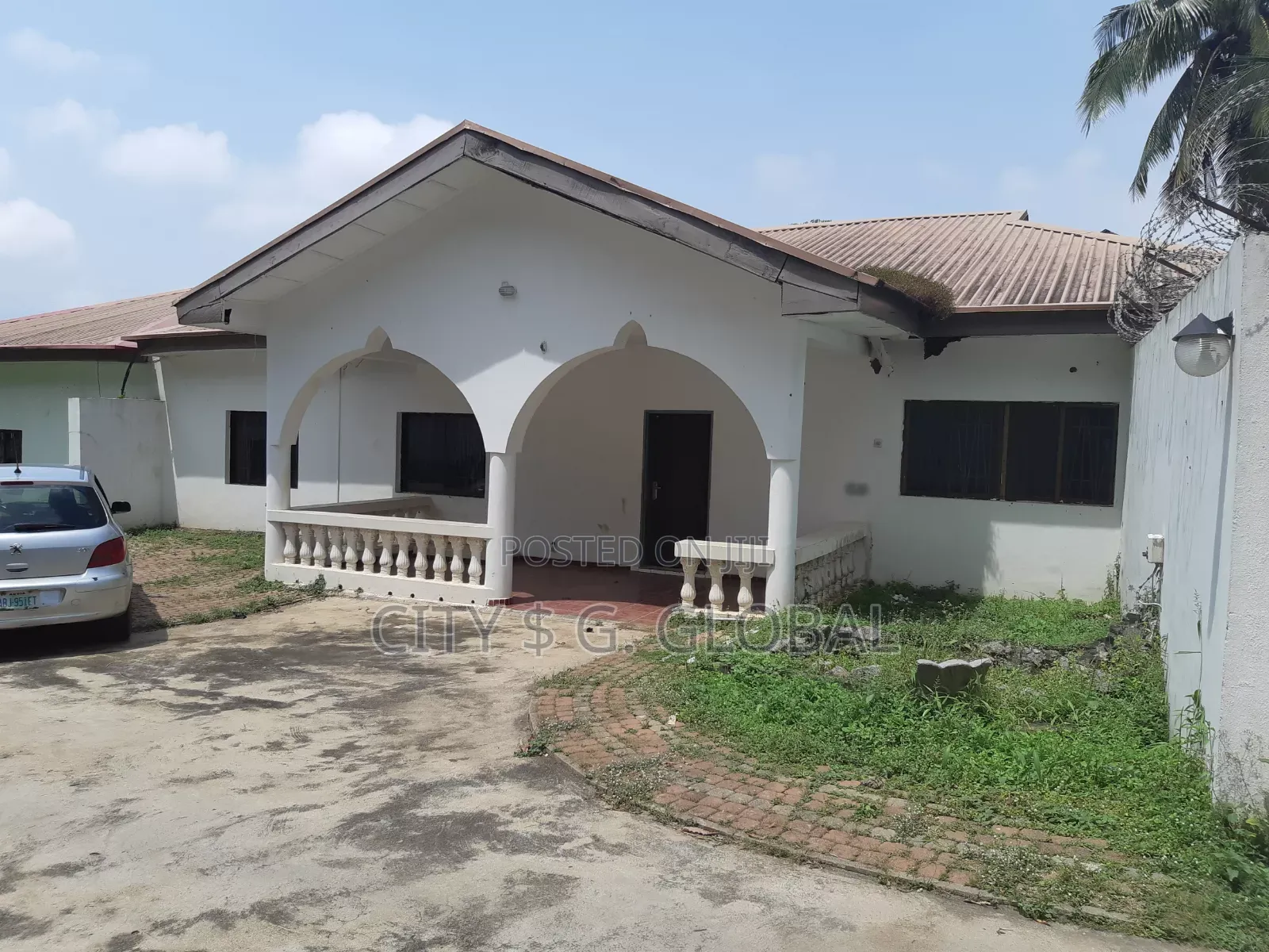 5 Bedroom Bungalow With Bq 1bedm in Asokoro