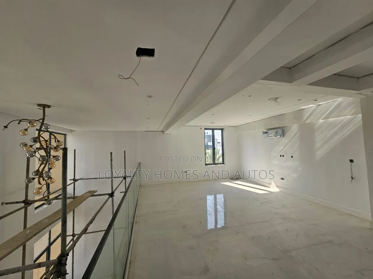 5bdrm Duplex in Banana Island for sale in Banana Island