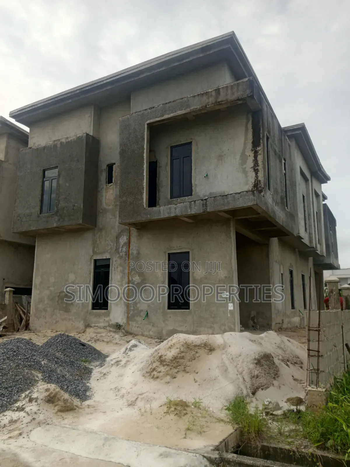 4bdrm Duplex in Beachwood Estate, Bogije for sale in Bogije