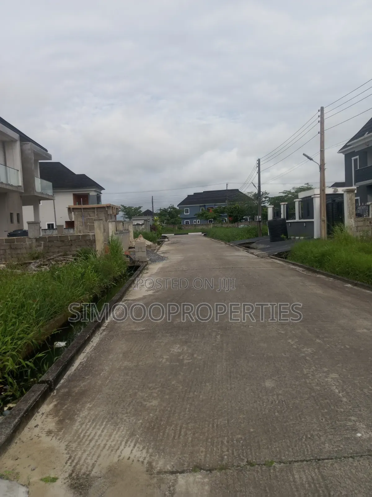 4bdrm Duplex in Beachwood Estate, Bogije for sale in Bogije