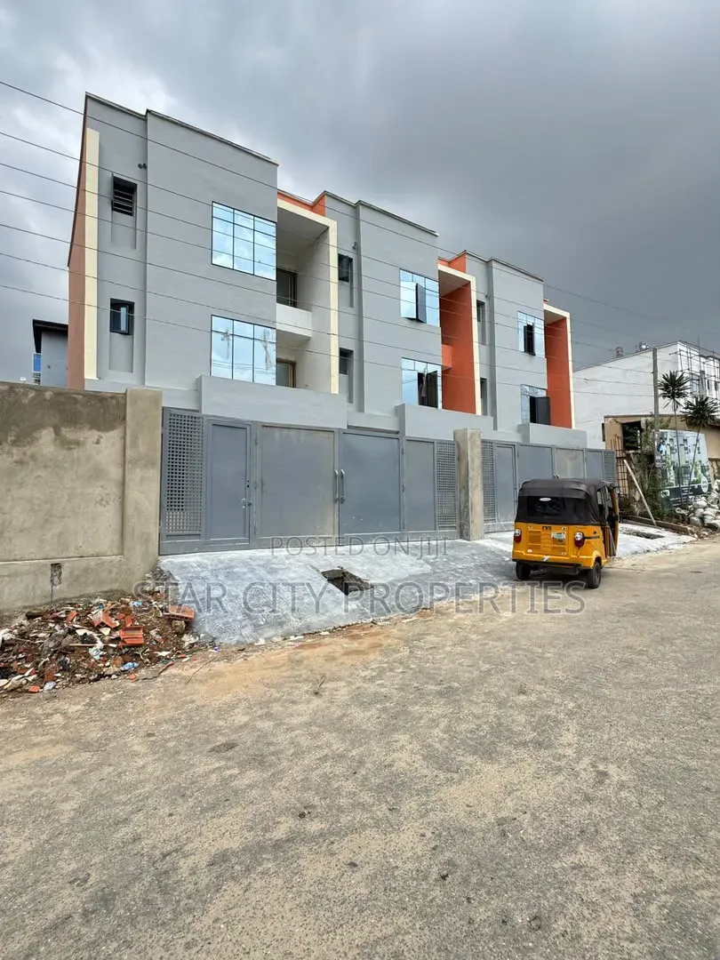 4bdrm Townhouse/Terrace in Maryland, Mende for sale in Mende