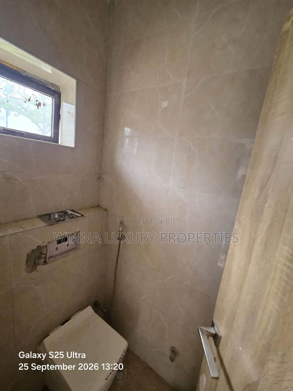 5bdrm Duplex in Lokogoma for sale in Lokogoma