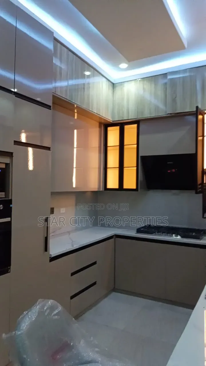 4bdrm House in Oloworo, Berger for sale in Berger