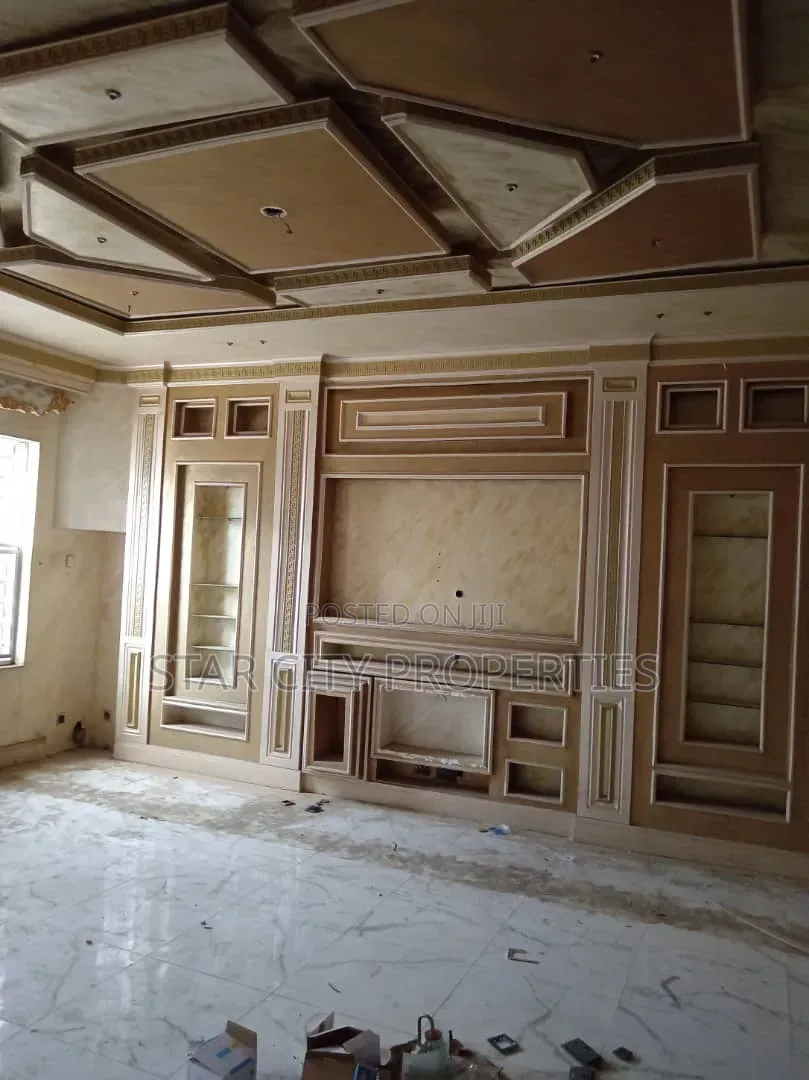 6bdrm Duplex in Omole Phase 1 for rent in Omole Phase 1