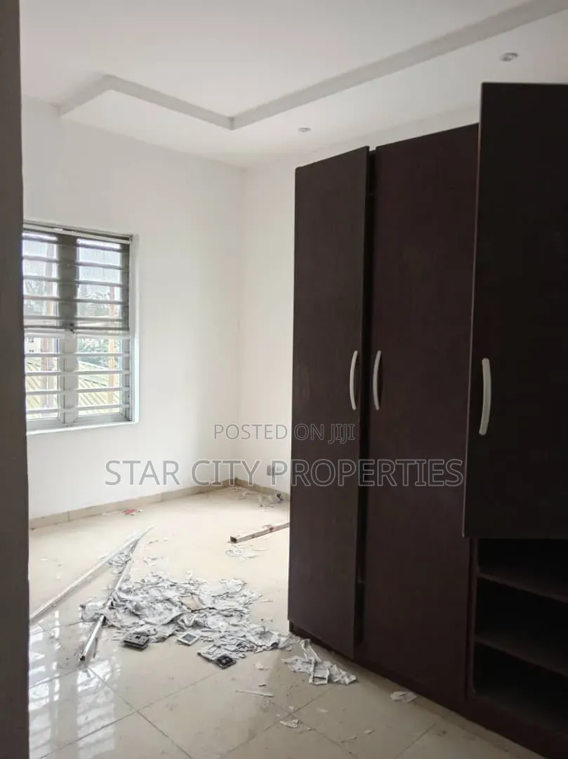 6bdrm Duplex in Omole Phase 1 for rent in Omole Phase 1