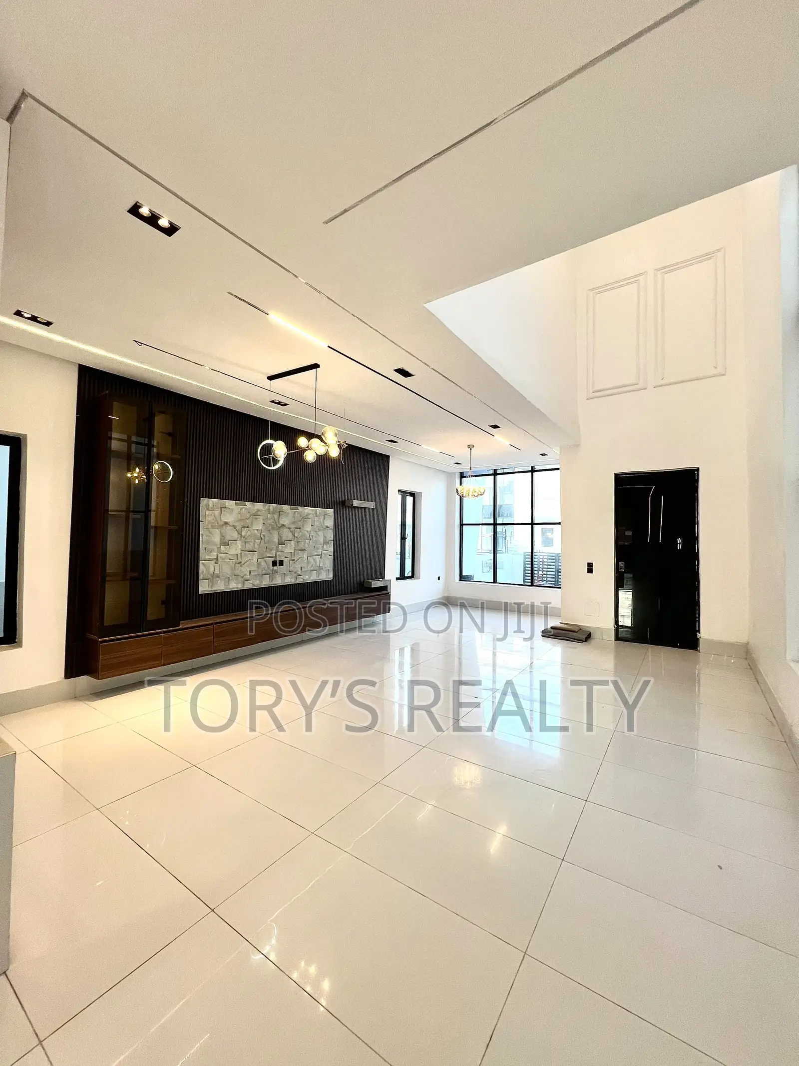 5bdrm Duplex in Ado / Ajah for sale in Ado / Ajah