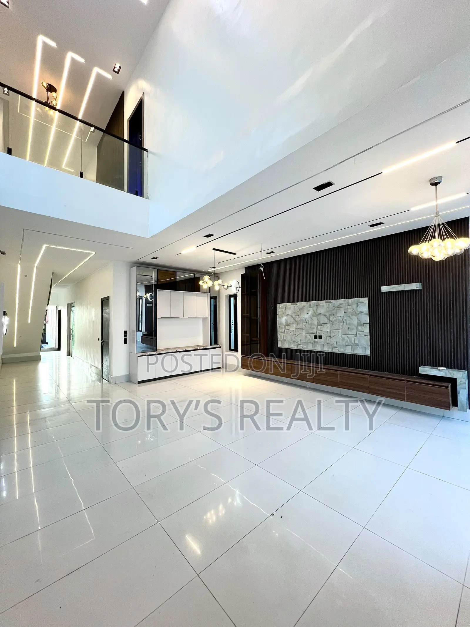 5bdrm Duplex in Ado / Ajah for sale in Ado / Ajah