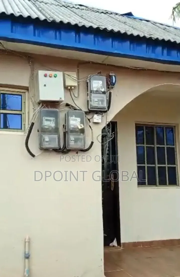 2bdrm Bungalow in Not Estate, Ayobo for sale in Ayobo