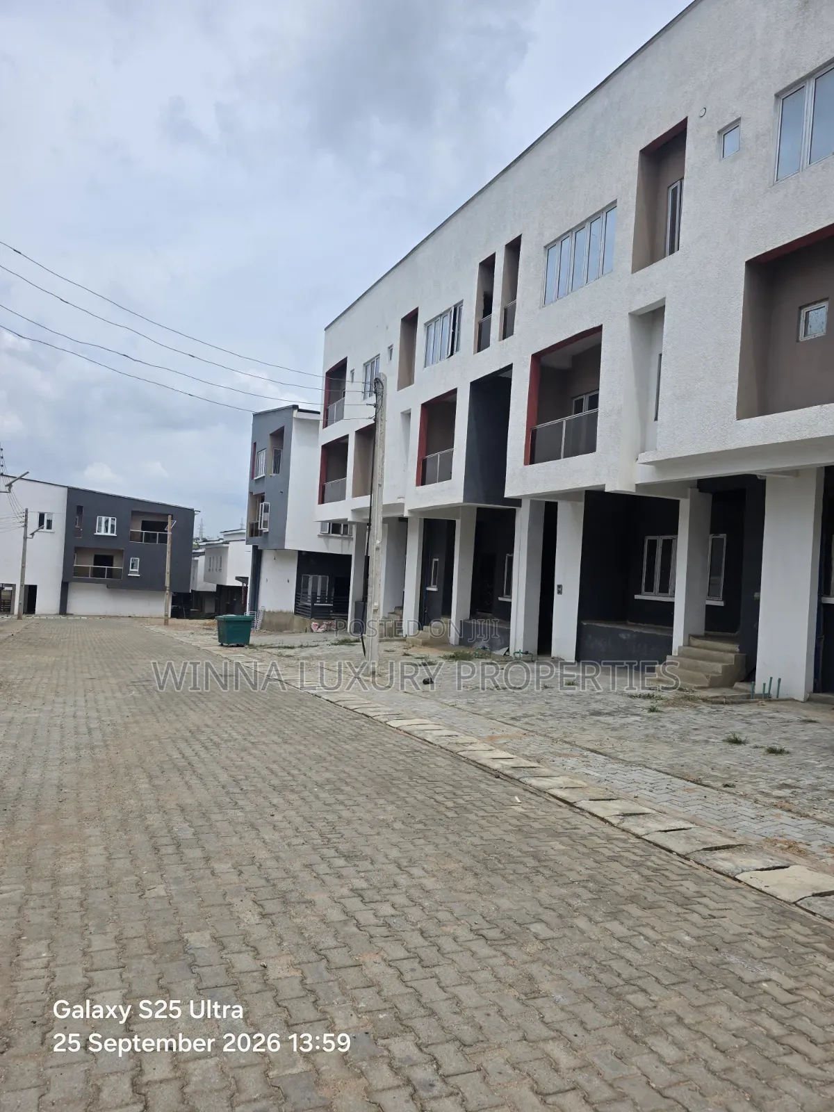4bdrm Duplex in Paradise, Kaura for sale in Kaura