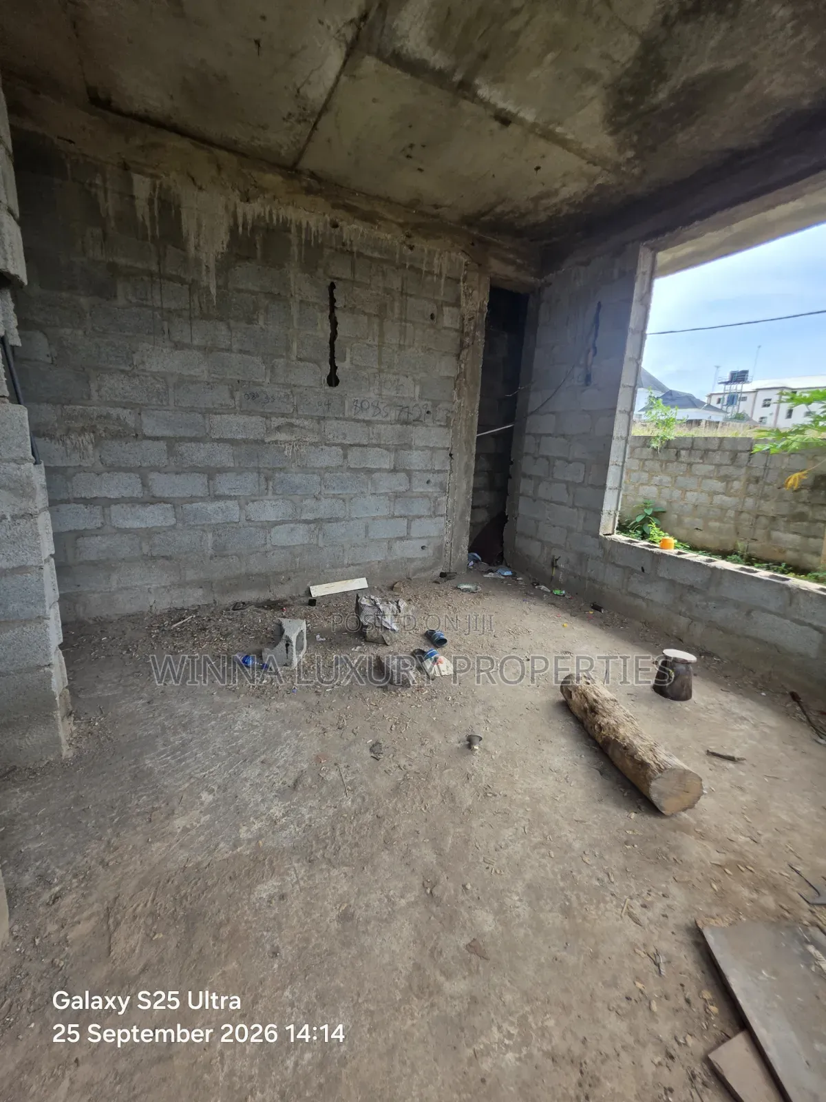 6bdrm Duplex in Kukwaba, Kaura for sale in Kaura