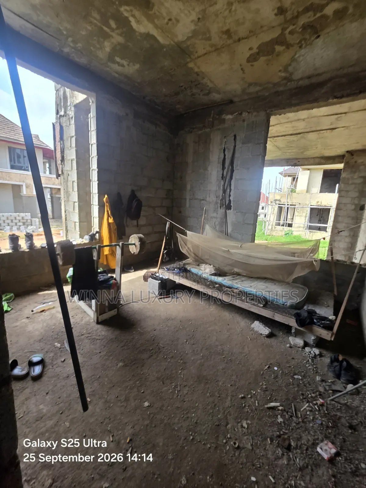 6bdrm Duplex in Kukwaba, Kaura for sale in Kaura