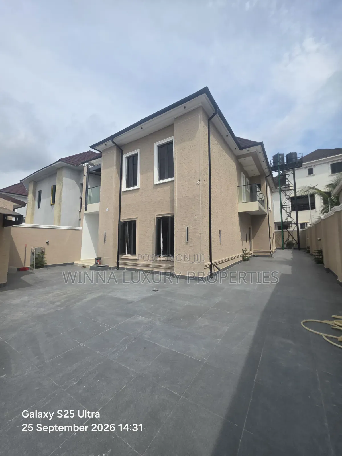 5bdrm Duplex in Citi Scape, Kaura for sale in Kaura