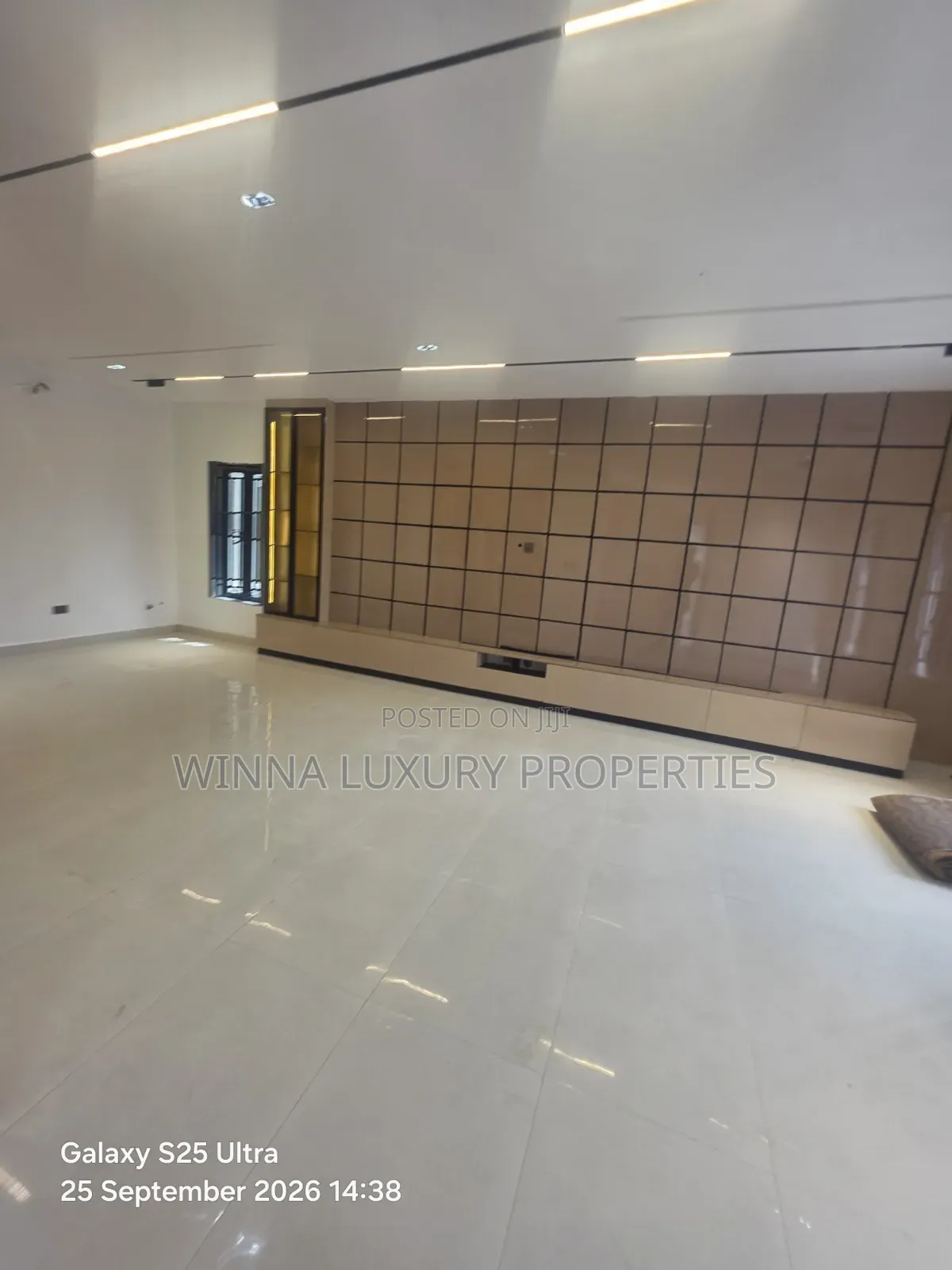 5bdrm Duplex in Citi Scape, Kaura for sale in Kaura