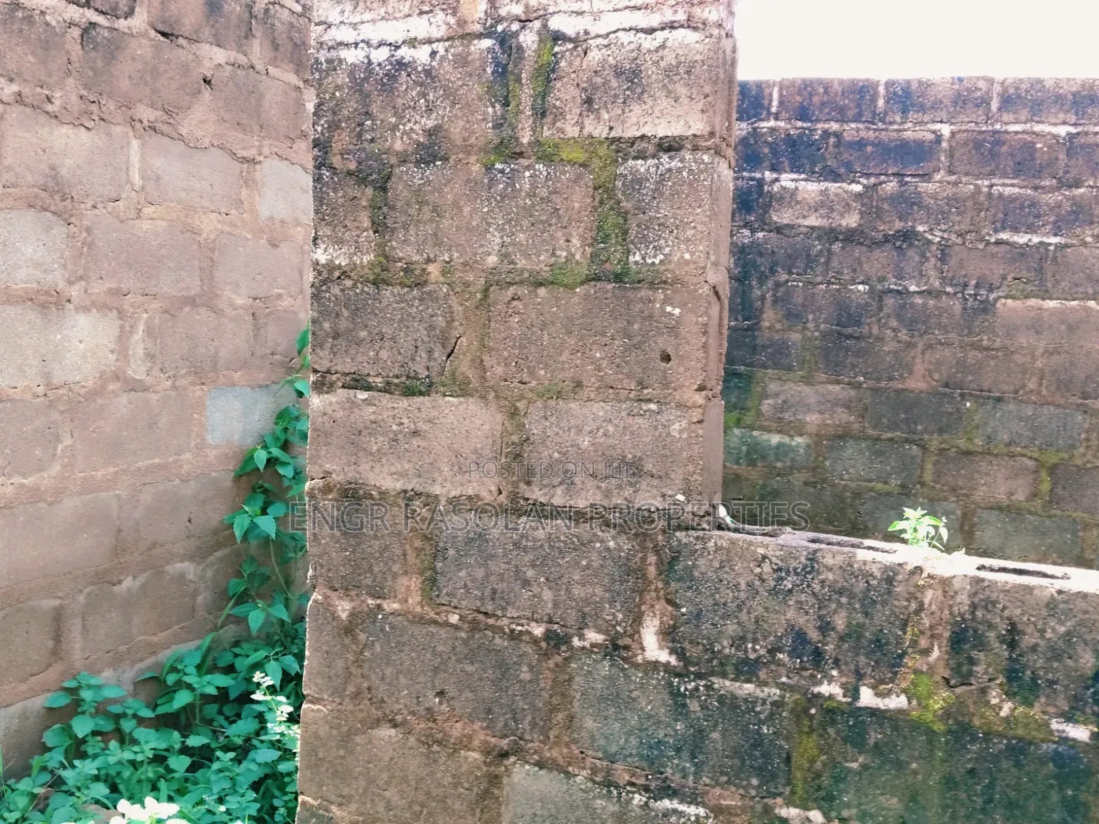 1bdrm Block of Flats in Alomilaya, Ifelodun-Kwara for sale in Ifelodun-Kwara