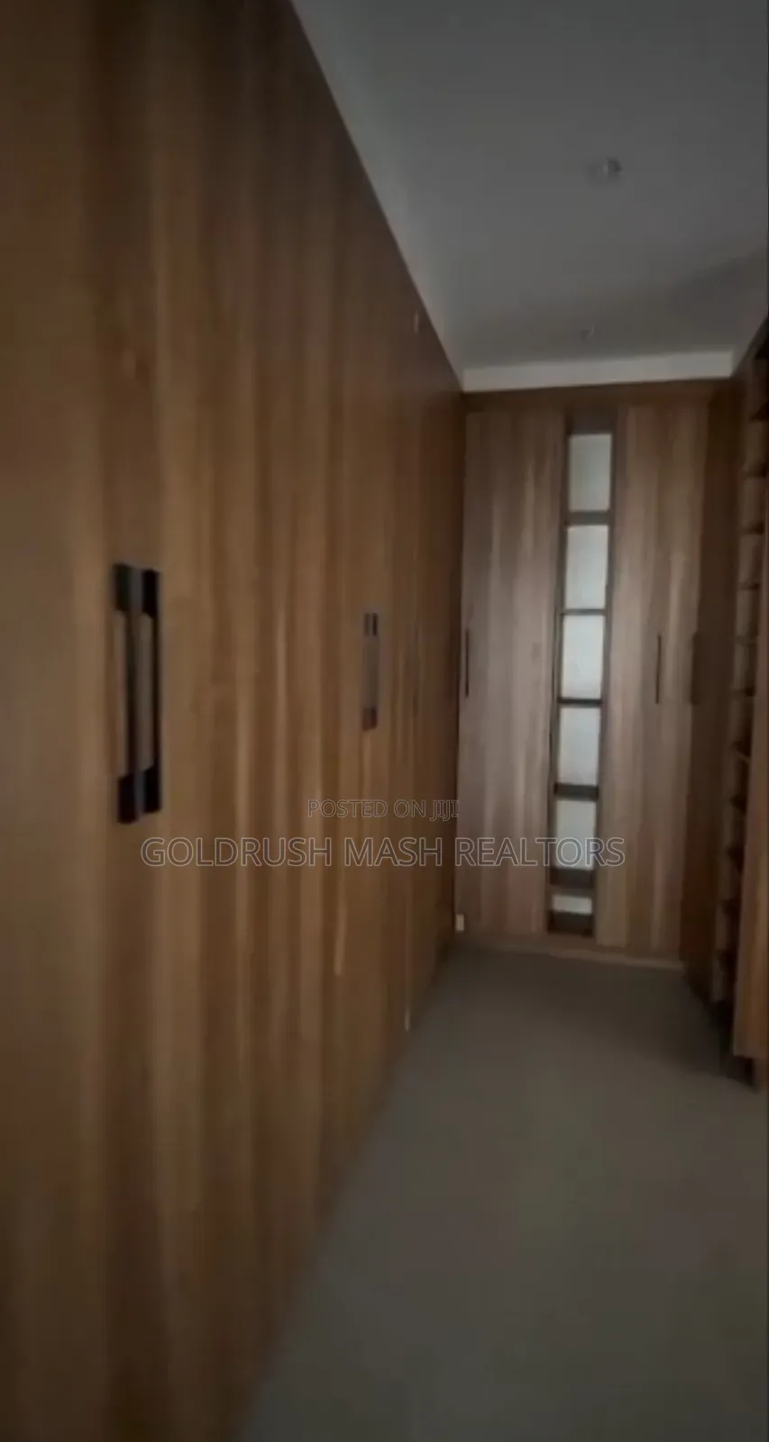 Furnished 4bdrm Duplex in Magodo Phase 2 for sale in GRA Phase 2 Shangisha