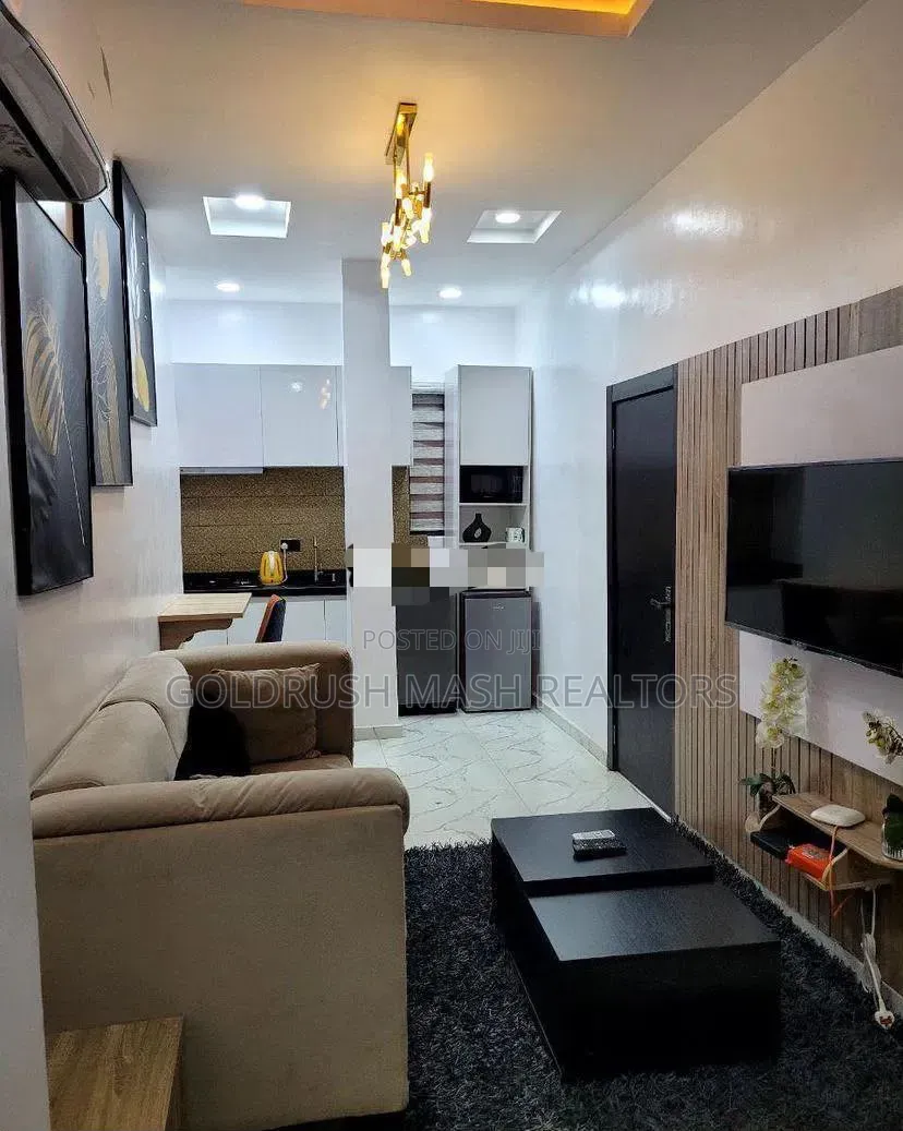 Furnished 4bdrm Duplex in Ikeja Gra for sale in Ikeja GRA