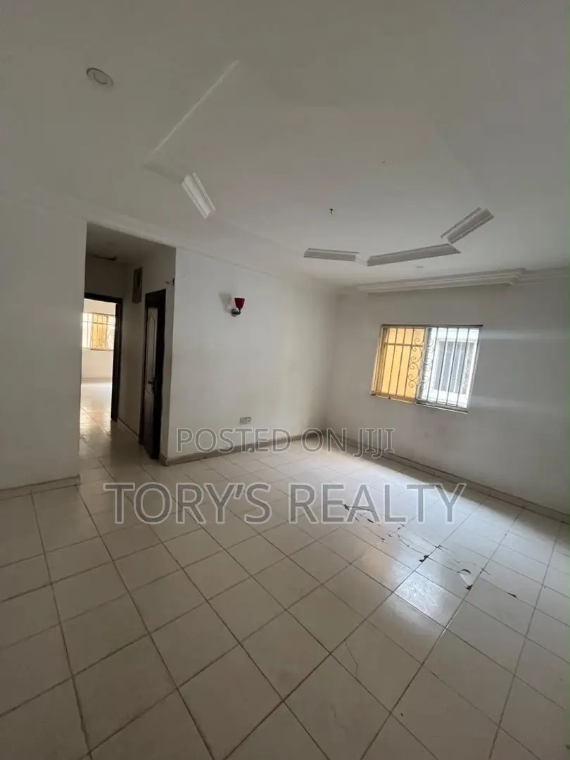 3bdrm Apartment in Ikota for rent in Ikota