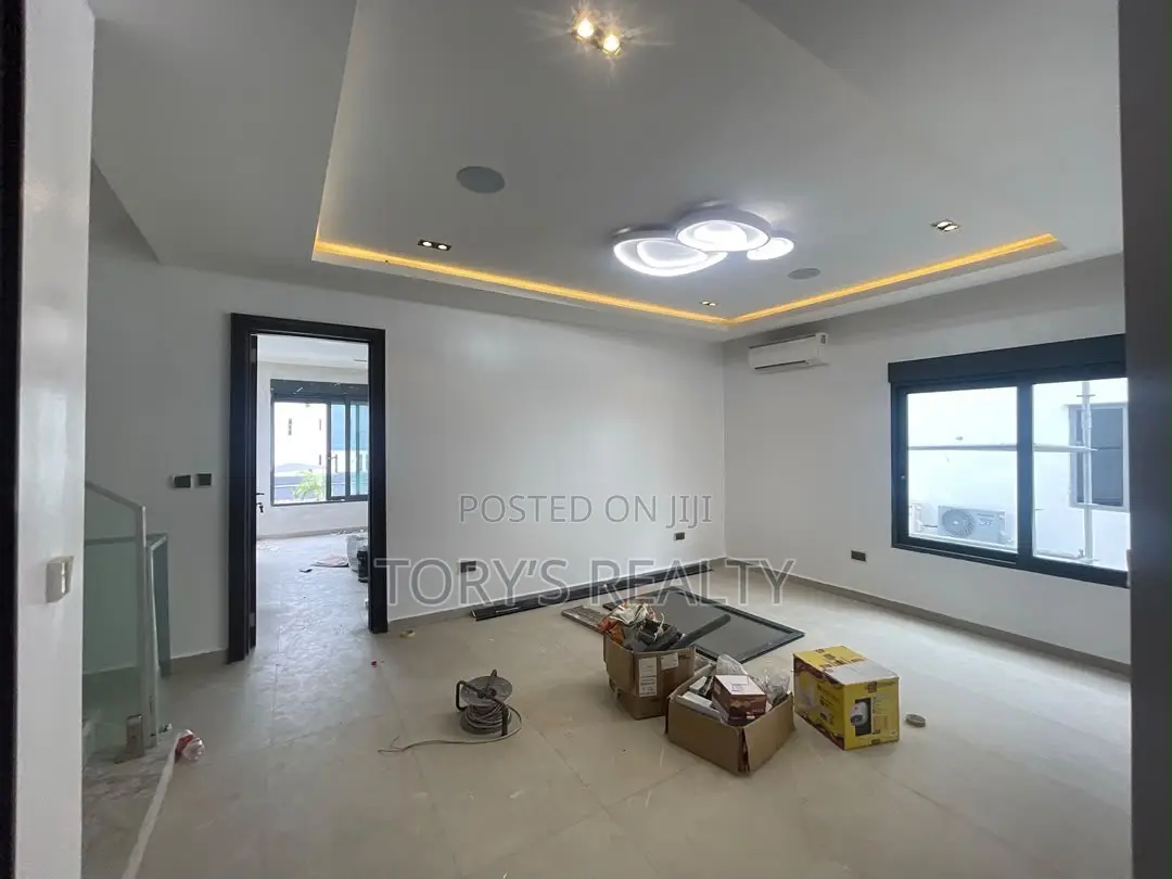 4bdrm Duplex in Banana Island for rent in Banana Island
