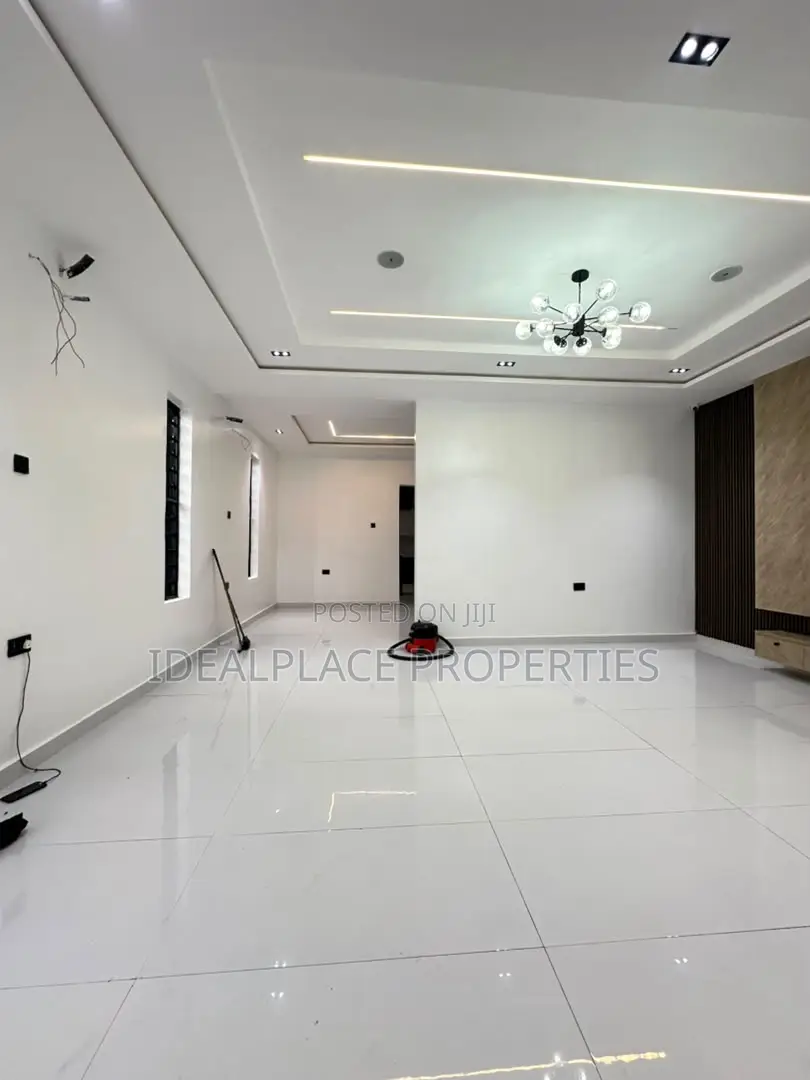 4bdrm Duplex in Ajah for sale in Ajah