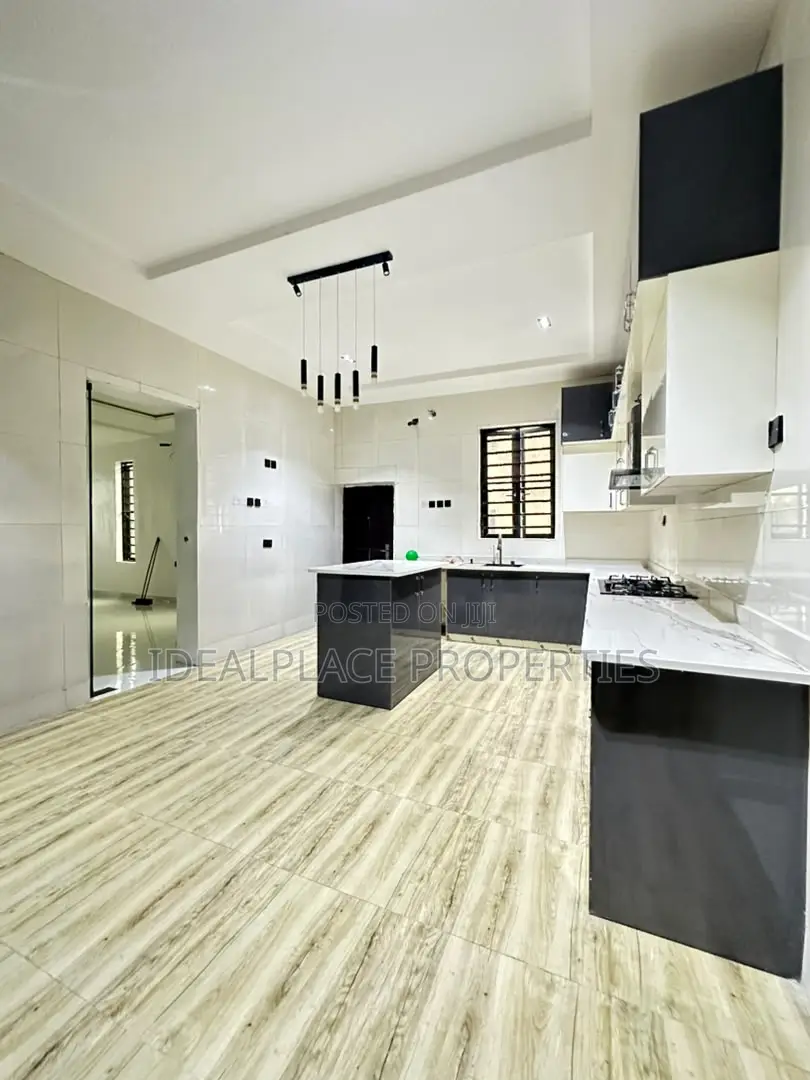 4bdrm Duplex in Ajah for sale in Ajah