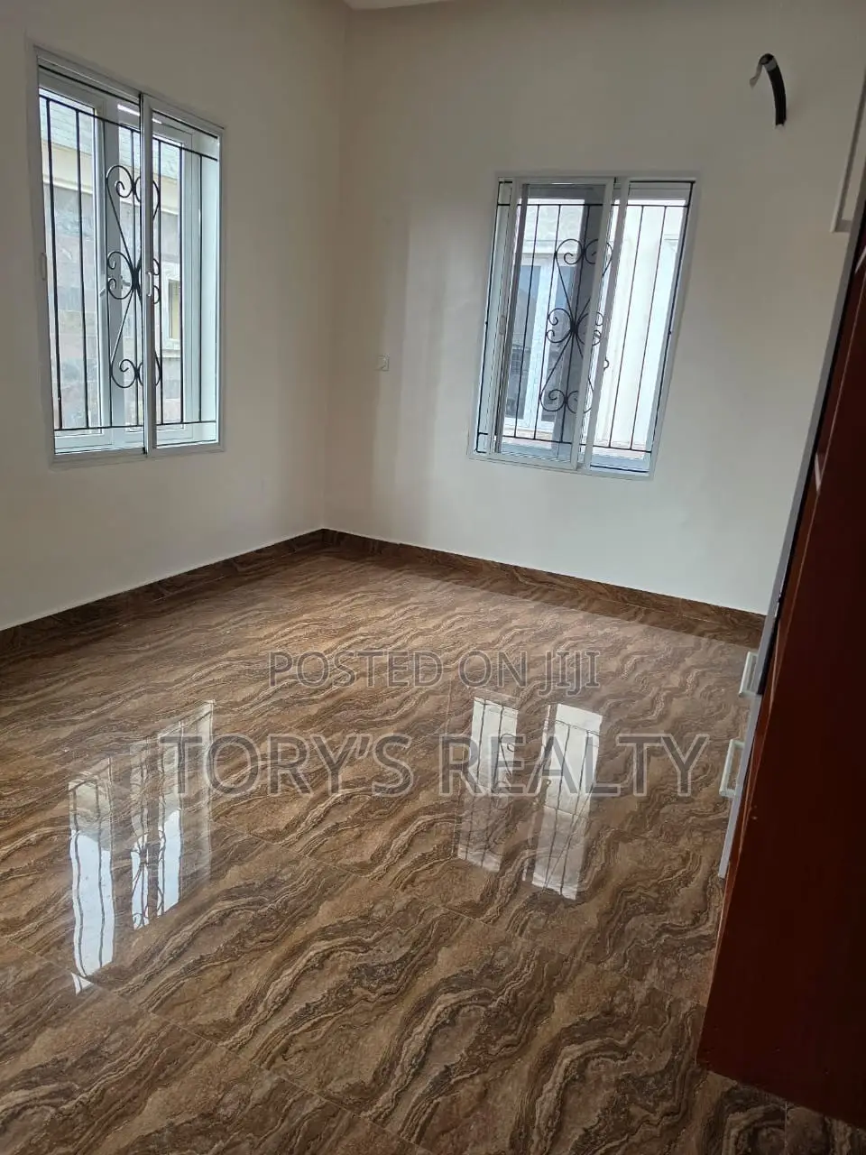 5bdrm Duplex in Parkview Estate for rent in Parkview Estate