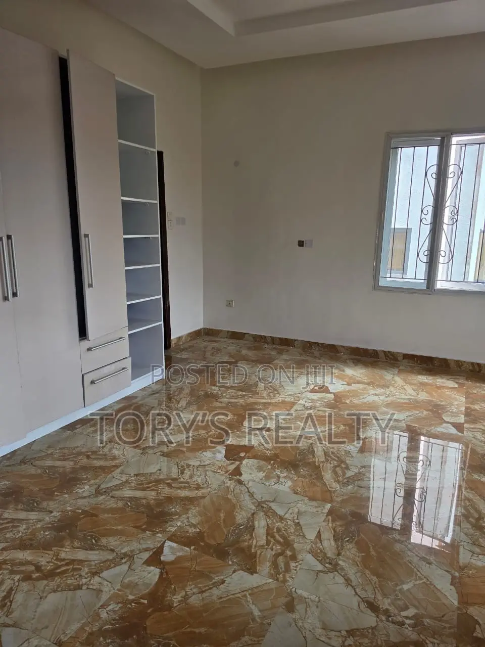 5bdrm Duplex in Parkview Estate for rent in Parkview Estate