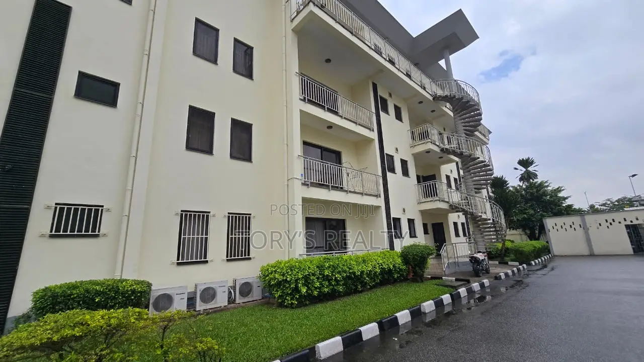 3bdrm Apartment in Ikoyi S.W for rent in Ikoyi S.W