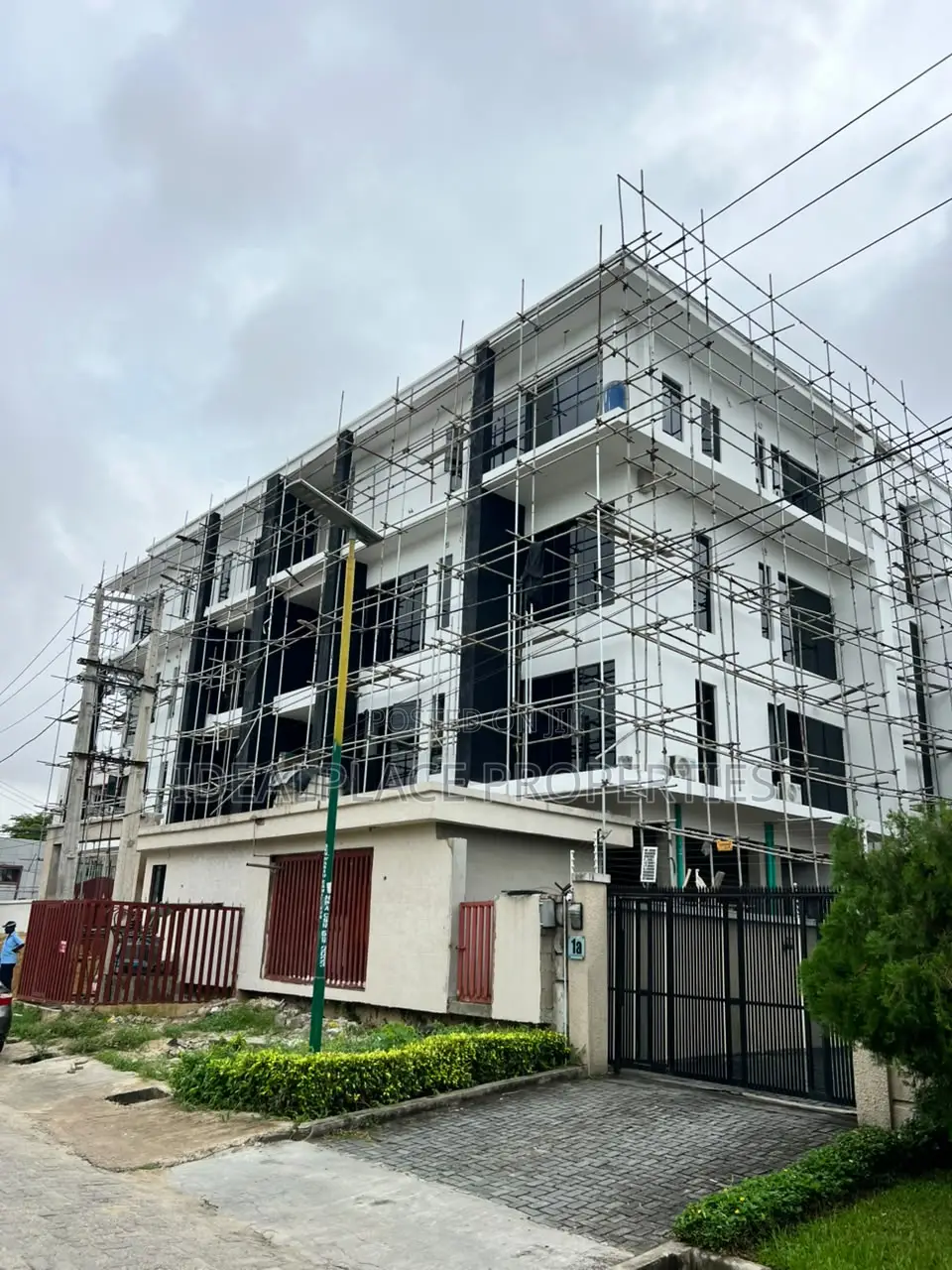 3bdrm Apartment in Lekki Phase 1 for sale in Lekki Phase 1