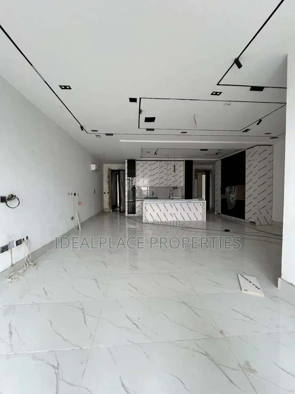 3bdrm Apartment in Lekki Phase 1 for sale in Lekki Phase 1