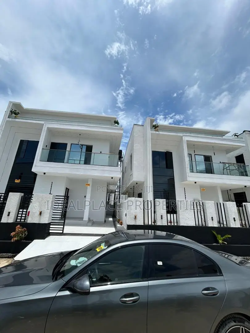 4bdrm Duplex in Ajah for sale in Ajah