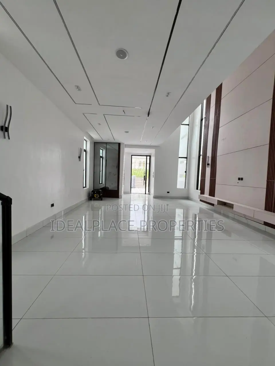 5bdrm Duplex in Ajah for sale in Ajah