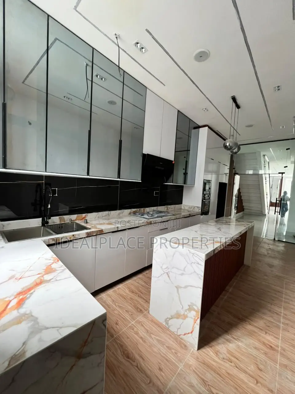 5bdrm Duplex in Ajah for sale in Ajah