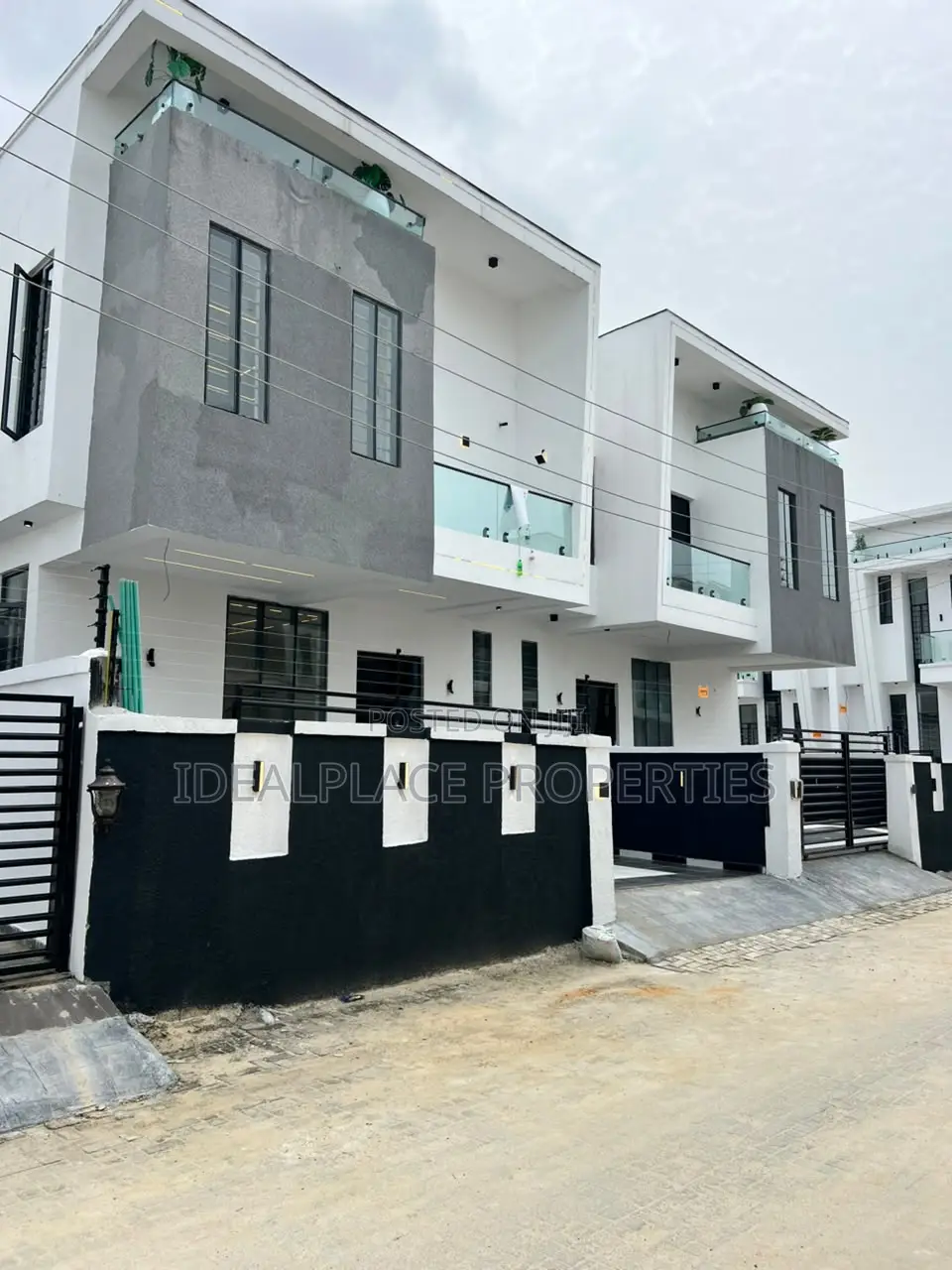 4bdrm Duplex in Ajah for sale in Ajah
