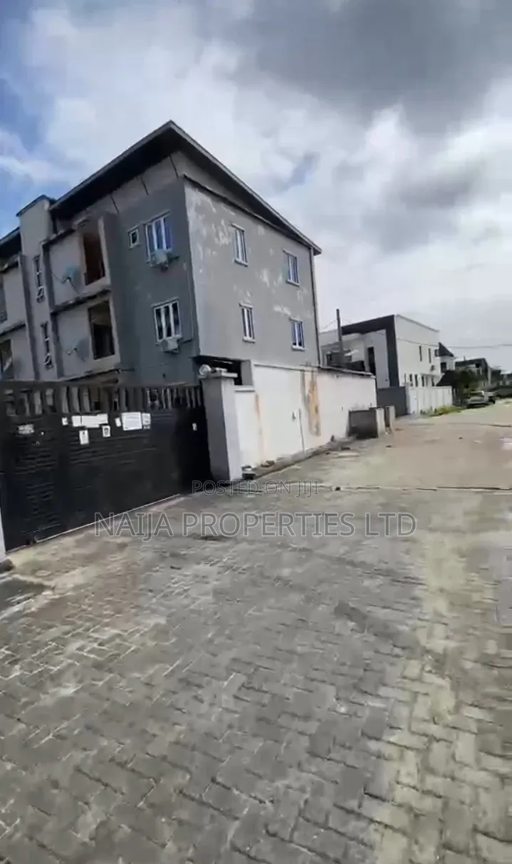 2bdrm Apartment in Ocean Palm Estate, Sangotedo for sale in Sangotedo